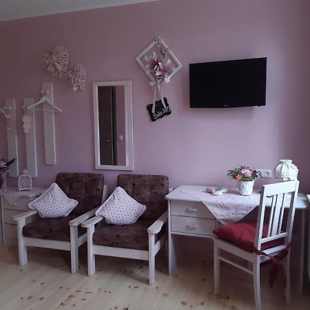 Pension Am Moenchskirchhof Стендал Екстериор снимка